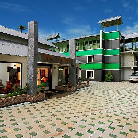 Thekkady Spice Valley Holiday Hotel Теккади Экстерьер фото